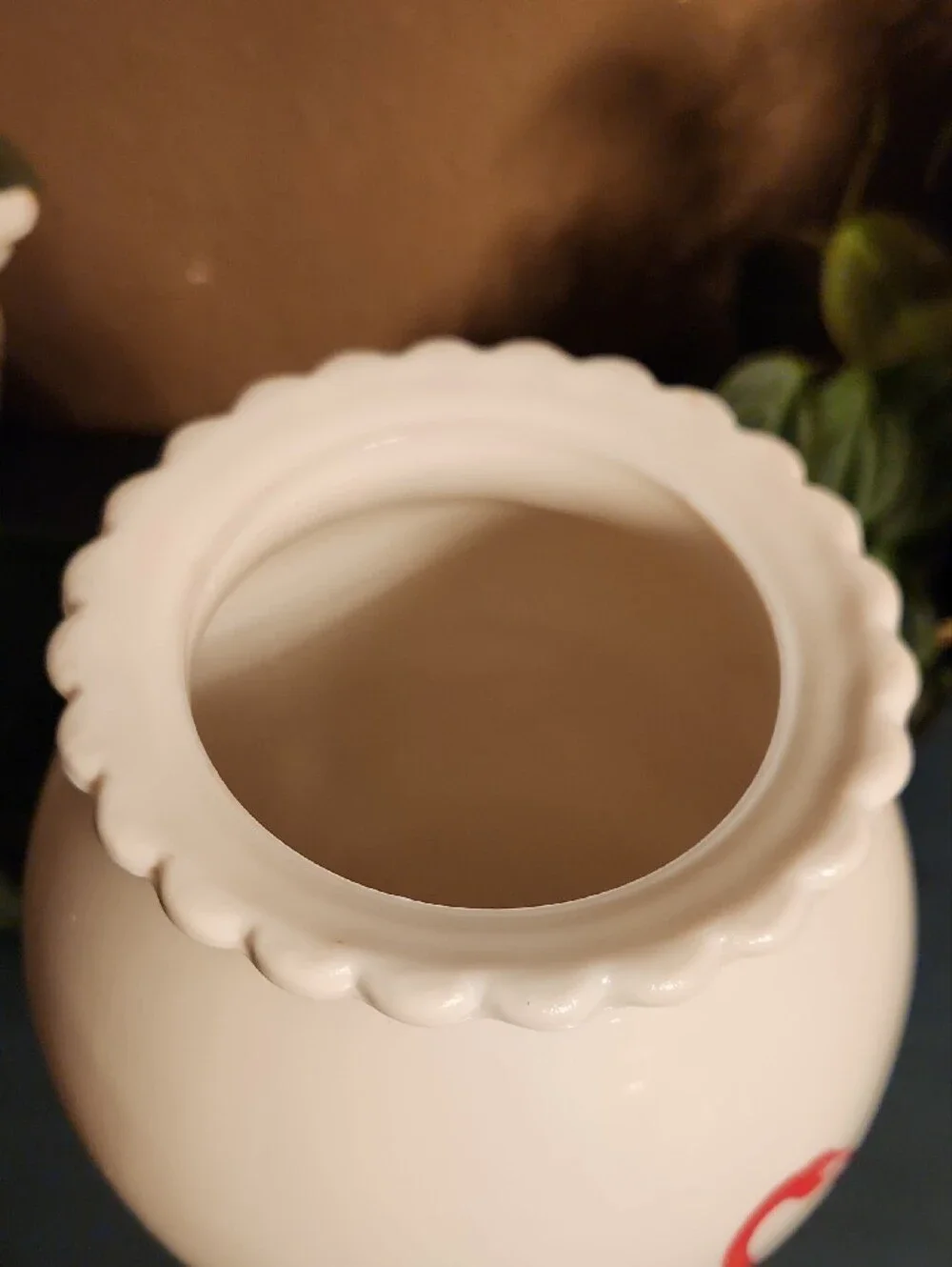 Anchor Hocking Vitrock Milk Glass Vase with Red Flamingo Motif LIKE NEW